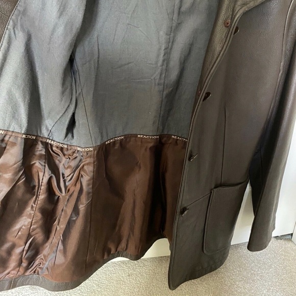 Kenneth Cole REACTION Leather Jacket - Picture 6 of 7